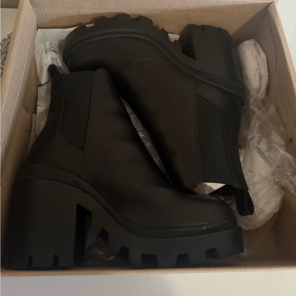 Black Women's Chunky Ankle Boots